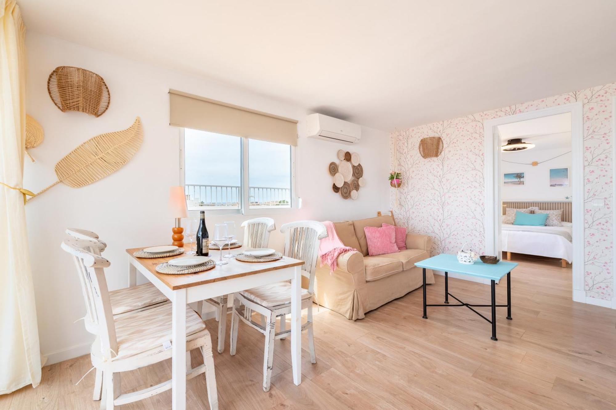Beachfront Penthouse * Colònia de Sant Jordi